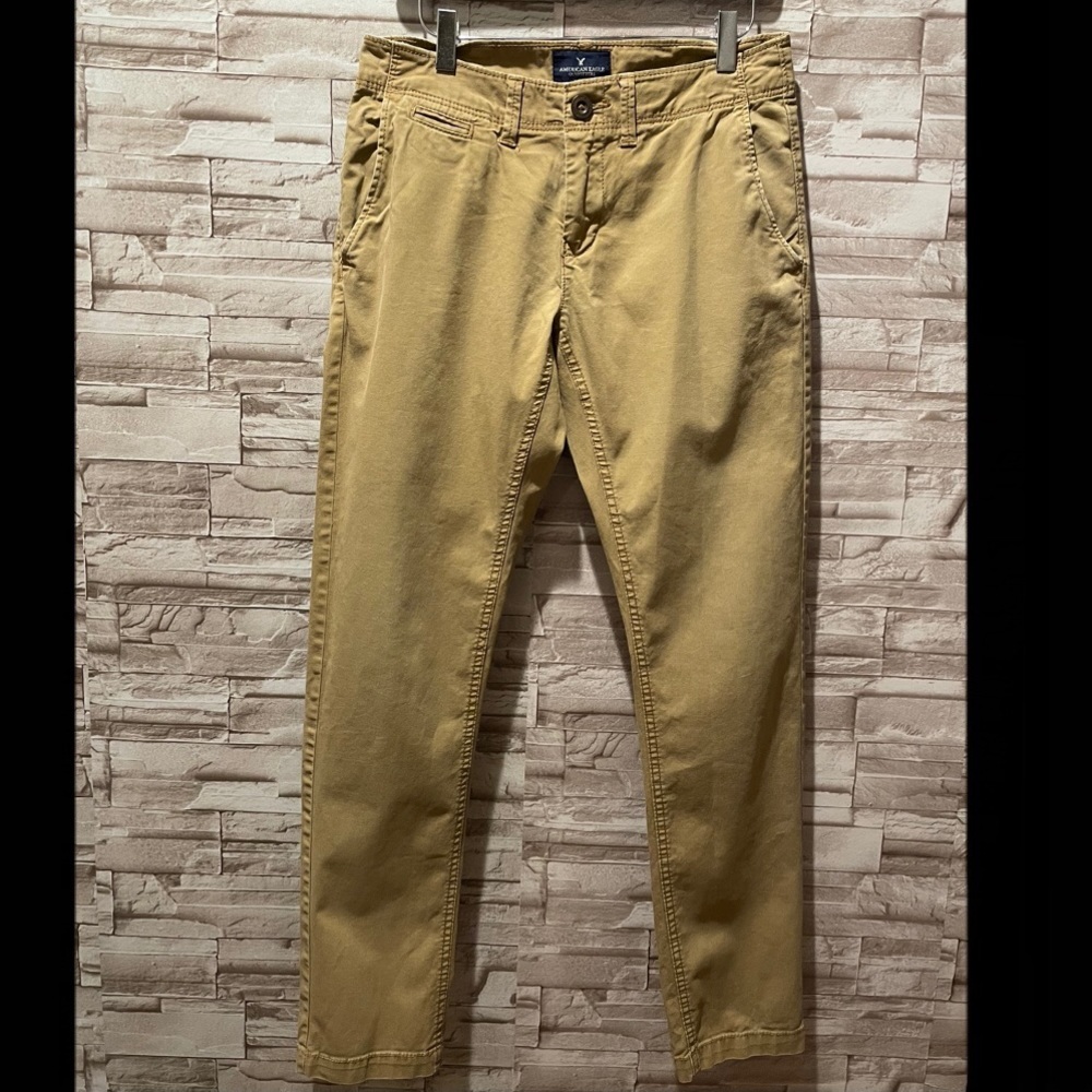 American Eagle Outfitters, 29x32, Khaki